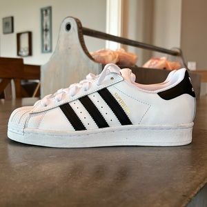 Adidas Superstar Big Kid Size 4.5